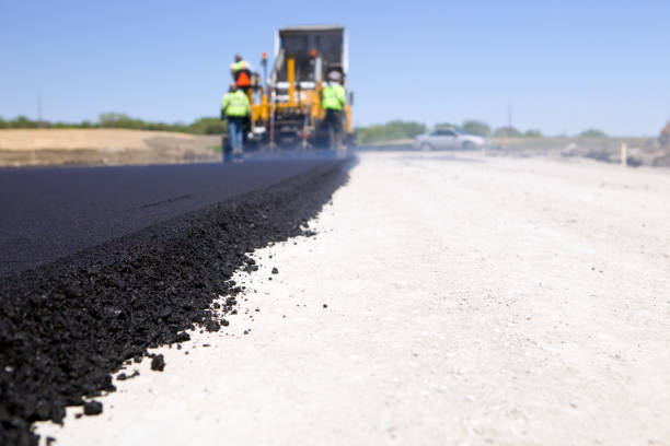Best Driveway Paving Contractor  in Hampstead, NC